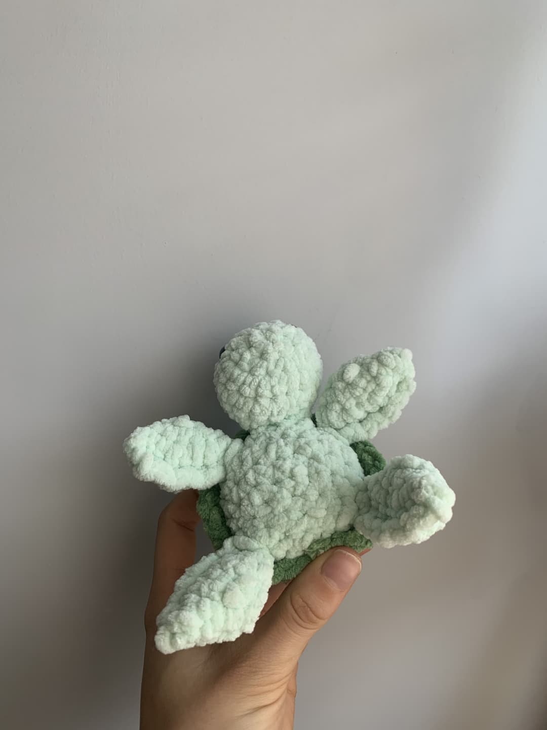 Image 4 de la variante Tortue verte pâle + vert foncé